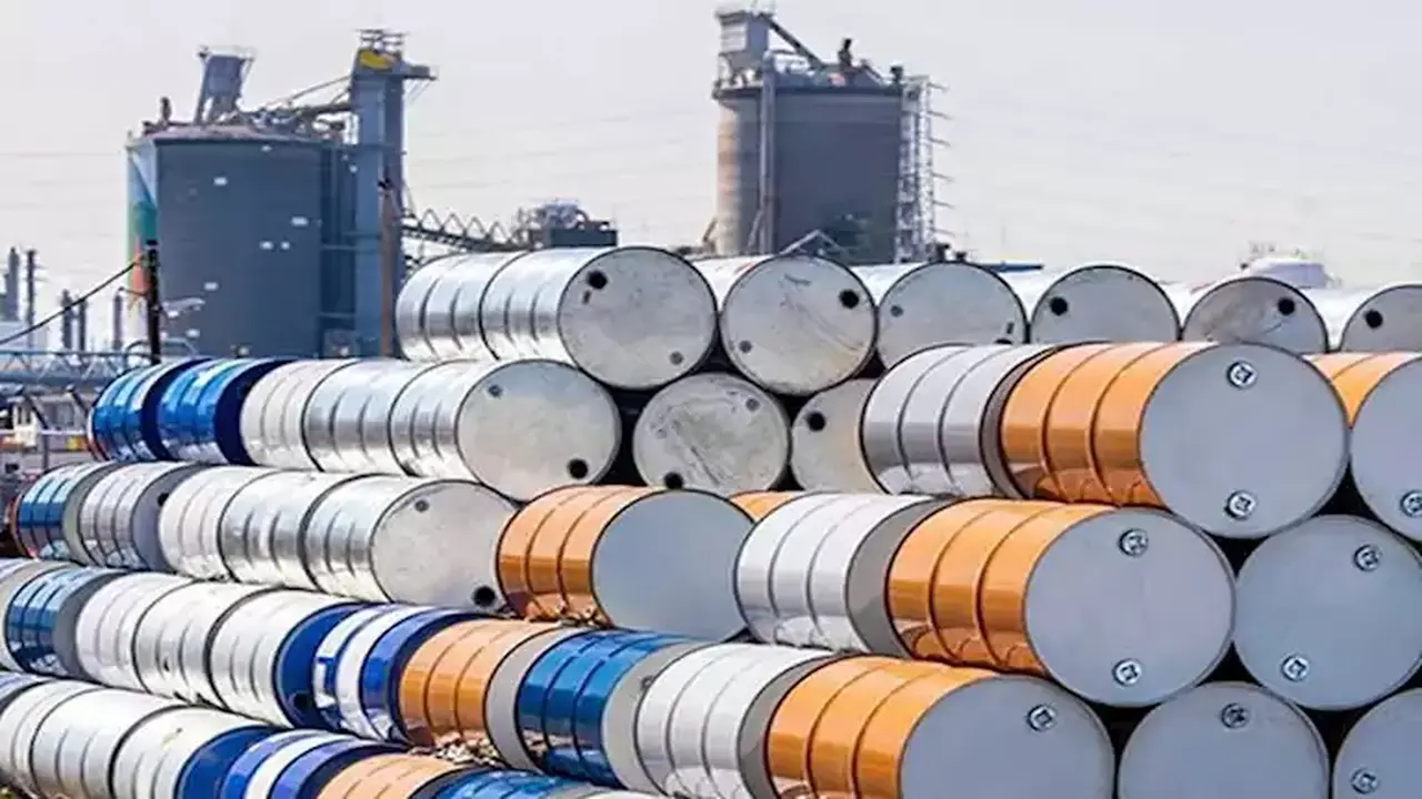 قفزة تاريخية لأول مرة لخام برنت تقترب من 150 دولار بسبب أزمة الإمدادات